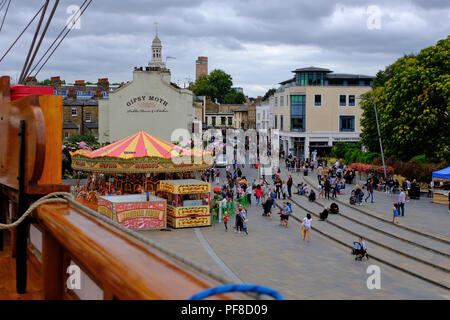 Sul ponte il Cutty Sark a Greenwich London REGNO UNITO Foto Stock