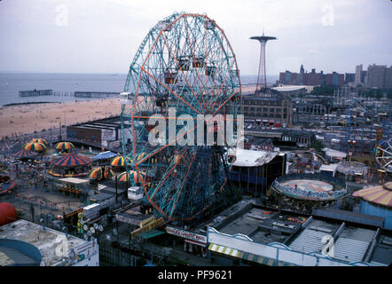 Non 403867 storico Coney Island 1981 Brooklyn, New York City, Stati Uniti d'America Foto Stock