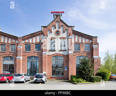 Ex Royal Hannover Stazione ferroviaria Officina, oggi Centro per l'economia, Media e arte, il centro IT, Lingen, Emsland Foto Stock