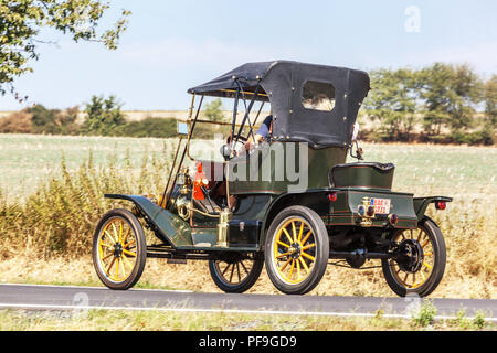 Ford Model T, 1910 roadster, Veteran Car Run, Repubblica Ceca Foto Stock