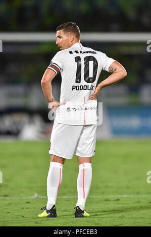 Kanagawa, Giappone. 19 Ago, 2018. Lukas Podolski (Vissel) Calcio/Calcetto : 2018 J1 League match tra Shonan Bellmare 0-2 Vissel Kobe a Shonan BMW Hiratsuka Stadium di Kanagawa, Giappone . Credito: AFLO/Alamy Live News Foto Stock