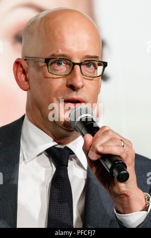Tokyo, Giappone. 21 Ago, 2018. Direttore Peyton Reed parla durante una speciale riunione del ventilatore per il film Ant-Man e Wasp il 21 agosto 2018, Tokyo, Giappone. I membri del cast si sono recati in visita in Giappone per promuovere il sequel Ant-Man che sarà rilasciato in Giappone il 31 agosto. Credito: Rodrigo Reyes Marin/AFLO/Alamy Live News Foto Stock
