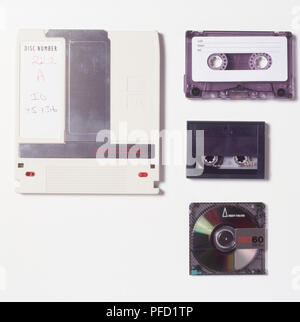 Cassetta Audio, cassetta Dat tape, floppy disc, e Mini cartuccia del disco Foto Stock