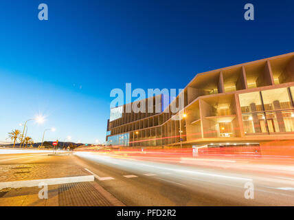 Al tramonto sul lungomare di Palma di Mallorca Foto Stock