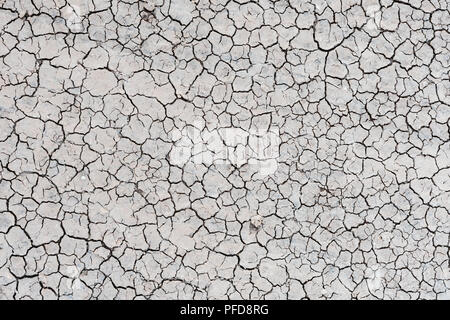 Il cracking di sporco sullo sfondo di massa nel Parco nazionale Badlands Foto Stock