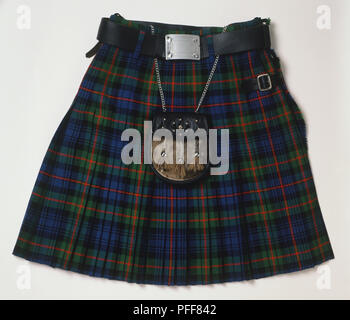 Sporran Scozzese In Pelle Nera Con Pelliccia Di Coniglio Grigia E Nappe Celtiche - Borsa Tradizionale Per Kilt, Regolabile (vita 28-50 Pollici)