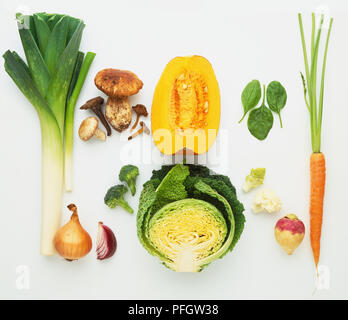 Selezione di verdure fresche, vicino. Foto Stock