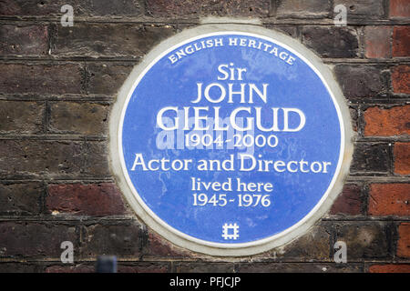 Patrimonio inglese targa blu per Sir John Gielgud in Londra, Regno Unito. Foto Stock