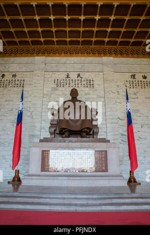 Statua di Chiang Kai-shek Memorial Hall di Taipei, Taiwan Foto Stock