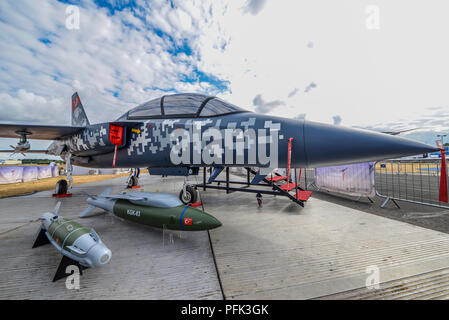 Bagno turco Industrie Aerospaziali Hurjet a Farnborough Airshow internazionale, aerospaziale aviation trade show. Advanced Jet Trainer & Light Attack aeromobile Foto Stock
