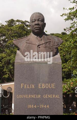 In guadalupa pointe a Pitre, Place de la Victoire, busto di Felix Eboue Foto Stock