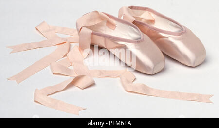 Un paio di scarpe da ballo Foto Stock