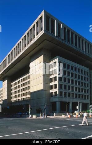 Esterno del L'edificio del FBI, sede dell'Ufficio federale dell'inchiesta, costruito in austero stile Brutalist tra 1967 e 1972. Foto Stock