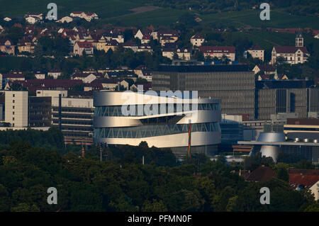 Vista di Mercedes-Benz Museum di Stoccarda, Baden-Württemberg, Germania Foto Stock