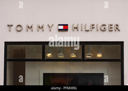 Copenhagen, Danimarca - 26 Giugno 2018: Tommy Hilfiger storefront Foto Stock