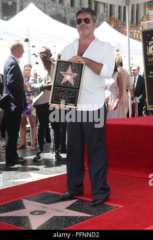 Los Angeles, Ca, Stati Uniti d'America. Il 22 agosto, 2018. Simon Cowell alla Cerimonia in onore di Simon Cowell con una stella sulla Hollywood Walk of Fame il 22 agosto 2018 a Los Angeles, California. Credito: Faye Sadou/media/punzone Alamy Live News Foto Stock