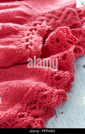 Lace-edge smock top, dettaglio Foto Stock