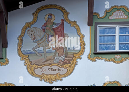 Foto di San Martin su una parete di una casa, Oberstdorf, Allgaeu, Baviera, Germania Foto Stock