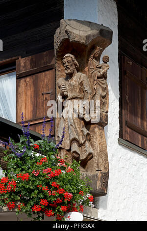 Uomo intagliato, Oberstdorf, Allgaeu, Baviera, Germania Foto Stock