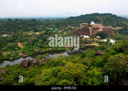 Sri Lanka, della Provincia Meridionale, Sithulpawwa, Yala National Park, Sithulpawwa tempio di roccia Foto Stock