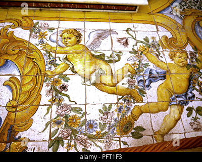 La Chiesa Monumentale di San Michele è uno dei più squisiti chiese in Campania e si trova proprio nel centro storico di Anacapri, appena Foto Stock