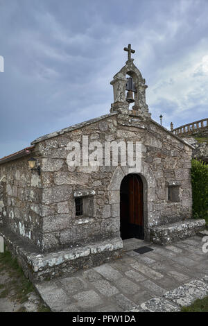 Alla sommità del Monte Santa Tecla (eremo di Santa Trega), del XII secolo, cruceiro de San Francisco, XVI secolo, La Guardia, Pontevedra, Galizia, Spagna Foto Stock