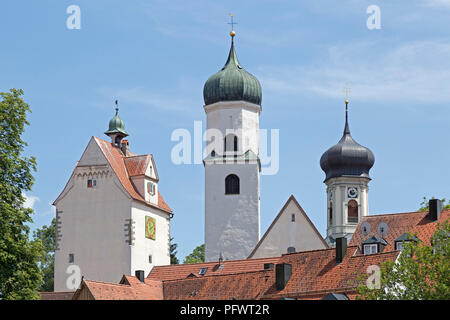 Wassertor (acqua) di gate, Nicolai e la chiesa di San Giorgio e Chiesa di Giacobbe, Isny, Allgaeu, Baden-Wuerttemberg, Germania Foto Stock