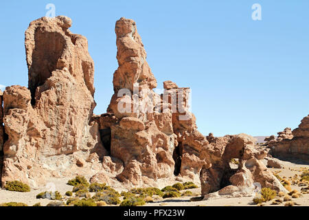 Incredibili formazioni rocciose in Salar de Uyuni, Bolivia Foto Stock