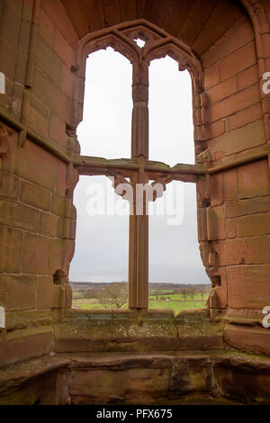 Febbraio 2016 - rovine del Castello di Kenilworth, UK; essa ha svolto un importante ruolo storico ed è stato oggetto di il più lungo assedio nella storia inglese Foto Stock