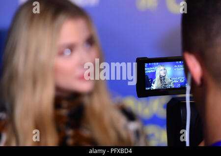 Chloe Grace Moretz frequentando il Miseducation di Cameron Post screening di gala presso la centrale di Picturehouse a Londra. Foto Stock