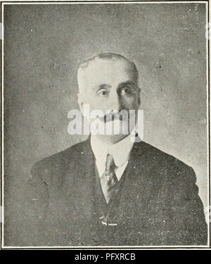 . La revisione di Cuba. Cuba -- periodici. La Cuba It E V I E W. L918; nominato Console Generale carica d'affaires a La Paz, Bolivia, Aprile 9th, 1918; nominato Sub-Secretary del Protocole, ad interim, a l'Avana dal 1 Giugno a Ottobre 31st, 1918; promosso al grado di Ministro Plenipotenziario a Pechino, Cina, Luglio 27th, 1918. Il DR. J. A. BARXET Dr. J. A. Barnet è inviato straordinario e Ministro plenipotenziario del Repuhlic di Cuba in Cina. La sua carriera, dal momento del suo primo incarico come Vice-Consul cubana a Parigi nel 1903, al tempo presente, quando egli è ministro plenipotenziario in Cina, è stato Foto Stock