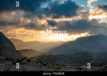 Sunrise drammatico al Steinernes Meer nel Salzburger Land, Austria Foto Stock