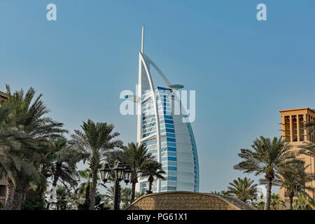 Il Burj Al Arab Jumeirah a Dubai U.A.E. Foto Stock