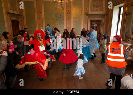 Cinderella live performance di Lytham Hall. Credito: Lee Ramsden / Alamy Foto Stock