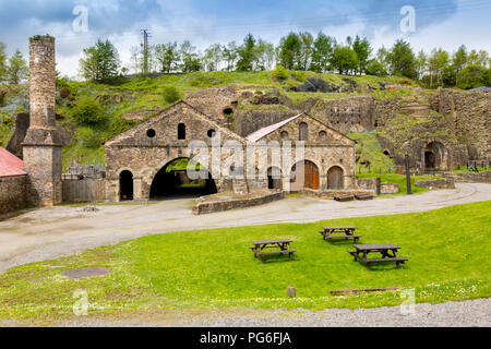 I resti ben conservati di una volta massiccia Blaenavon Ferriera, ora un museo e sito Patrimonio Mondiale dell'UNESCO in Blaenavon, Gwent, Wales, Regno Unito Foto Stock