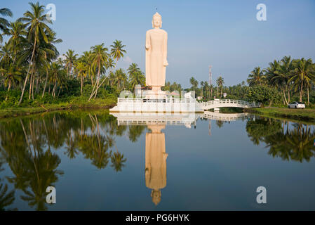 Vista orizzontale dello Tsunami Memorial in Colombo, Sri Lanka. Foto Stock