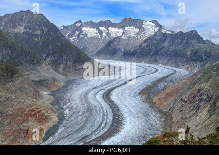 Vista sul ghiacciaio dell'Aletsch in Svizzera Foto Stock