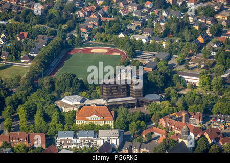 Town Hall Ahlen, biblioteca, municipio Ahlen, dysenteryRuhr aeria, Renania settentrionale-Vestfalia, Germania, DEU, Europa, vista aerea, uccelli-eyes view, antenna vi Foto Stock