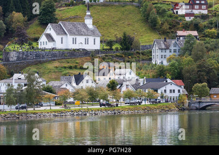 Villaggio di Hellesylt, More og Romsdal, Norvegia. Foto Stock