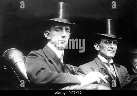 Il principe William di Svezia e H. Wilson. Il ministro di Romania, nel carrello ca 1907 Foto Stock