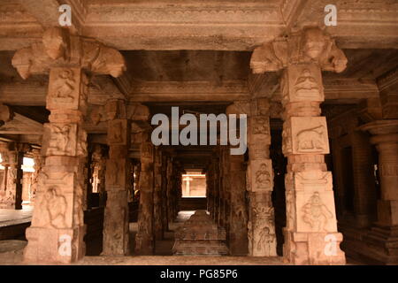 Bhoga Nandeeshwara tempio, Nandi Hills, Karnataka, India Foto Stock