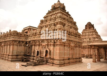 Bhoga Nandeeshwara tempio, Nandi Hills, Karnataka, India Foto Stock