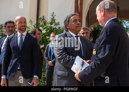 Palermo, Italia. 21 Ago, 2018. Il Principe Alberto II di Monaco è stato nominato cittadino onorario di Palermo a Villa Niscemi. Credito: Antonio Melita/Pacific Press/Alamy Live News Foto Stock