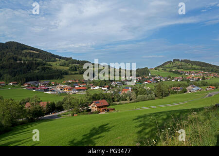 Vista panoramica di Missen-Wilhams, Allgaeu, Baviera, Germania Foto Stock