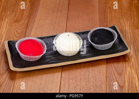 Giappone deliziosi dessert con crema di latte Foto Stock
