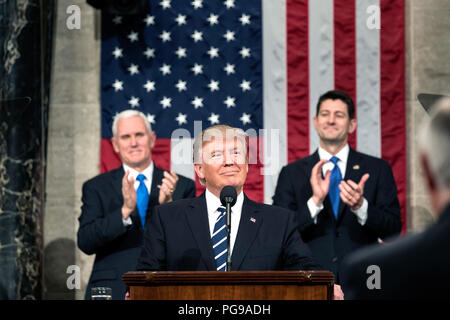 "Tutte le nazioni del mondo - amico o nemico - troveranno che l America è forte, America è orgogliosa e America è libero." dei discorsi di Anno Uno Foto Stock