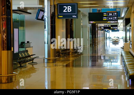 Il sultanato di Oman, aeroporto e desert drive Foto Stock