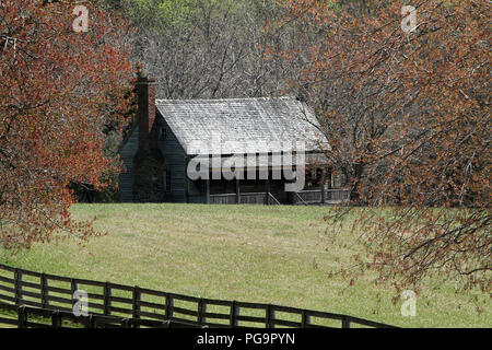 Mariah Wright, casa storica a Appomattox, Virginia, costruito nel 1823. Paesaggio di campagna in autunno. Foto Stock