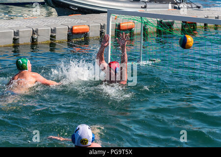 Lyme Splash acqua di mare Campionati del Polo Foto Stock