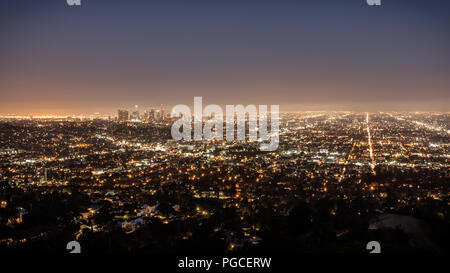 Los Angeles, Stati Uniti d'America - Luglio 23, 2017: vista panoramica di Los Angeles di notte. Foto Stock